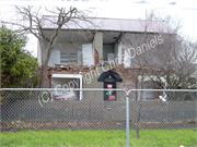 (C) Chris Daniels Earthquake 29